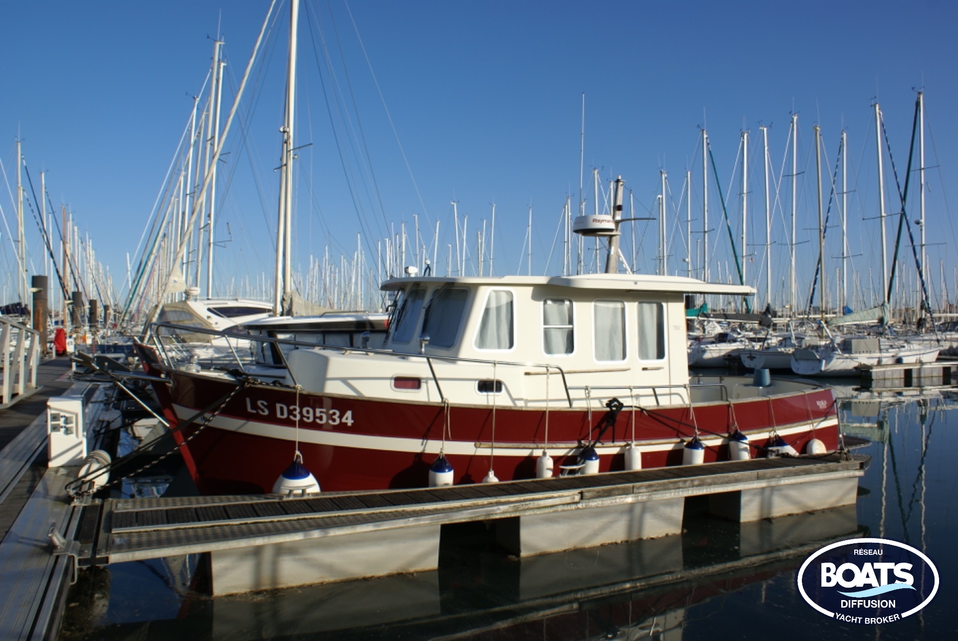 RHEA MARINE  RHEA 850 TIMONERIE